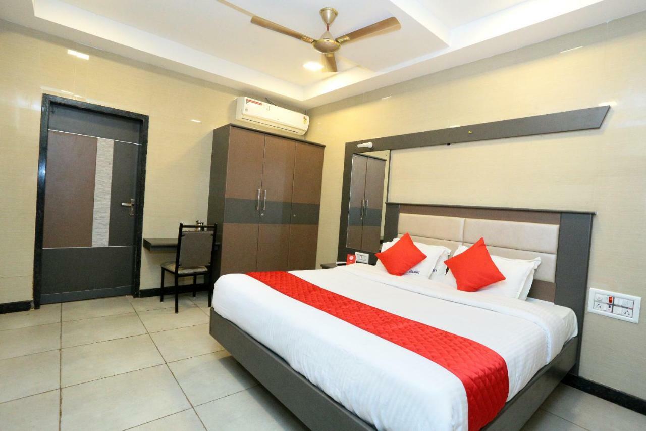Oyo 18808 Hotel Rsn International Rameshwaram Ngoại thất bức ảnh